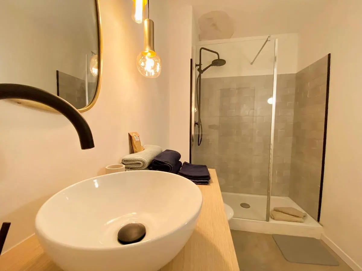 Appartement Cosy Avec Balcon Marseille France