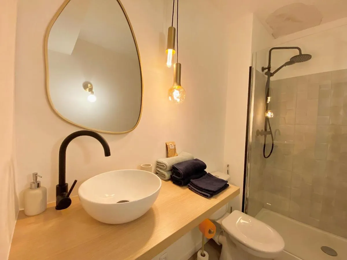 Appartement Cosy Avec Balcon Marseille 0*,  France